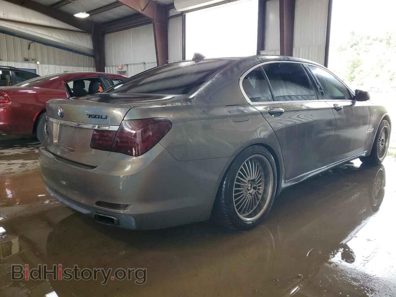 2011 BMW 7 SERIES - VIN: WBAKC8C52BC431900 - Фото 3
