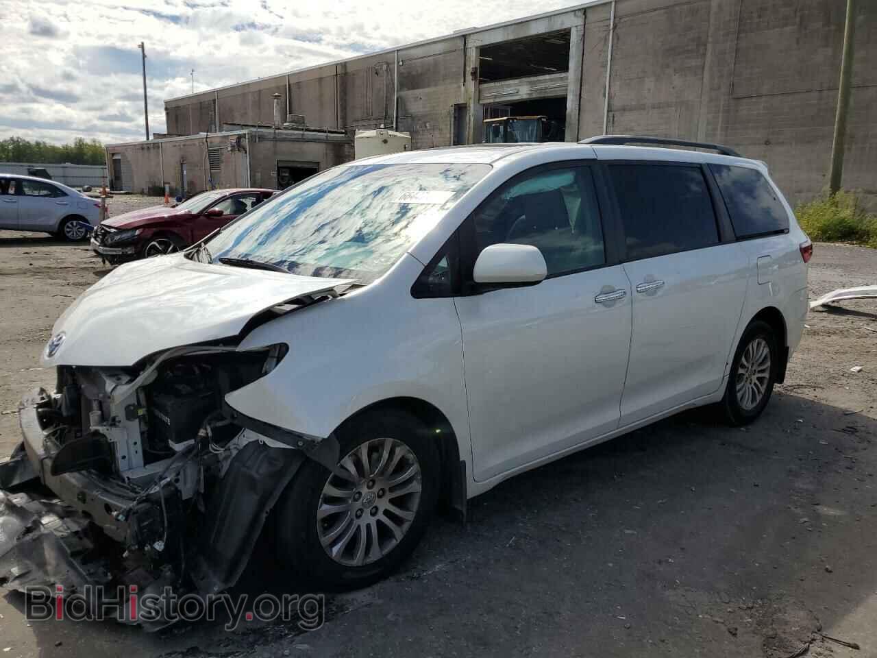 Фотография 5TDYZ3DC0HS777351 - TOYOTA All Models 2017