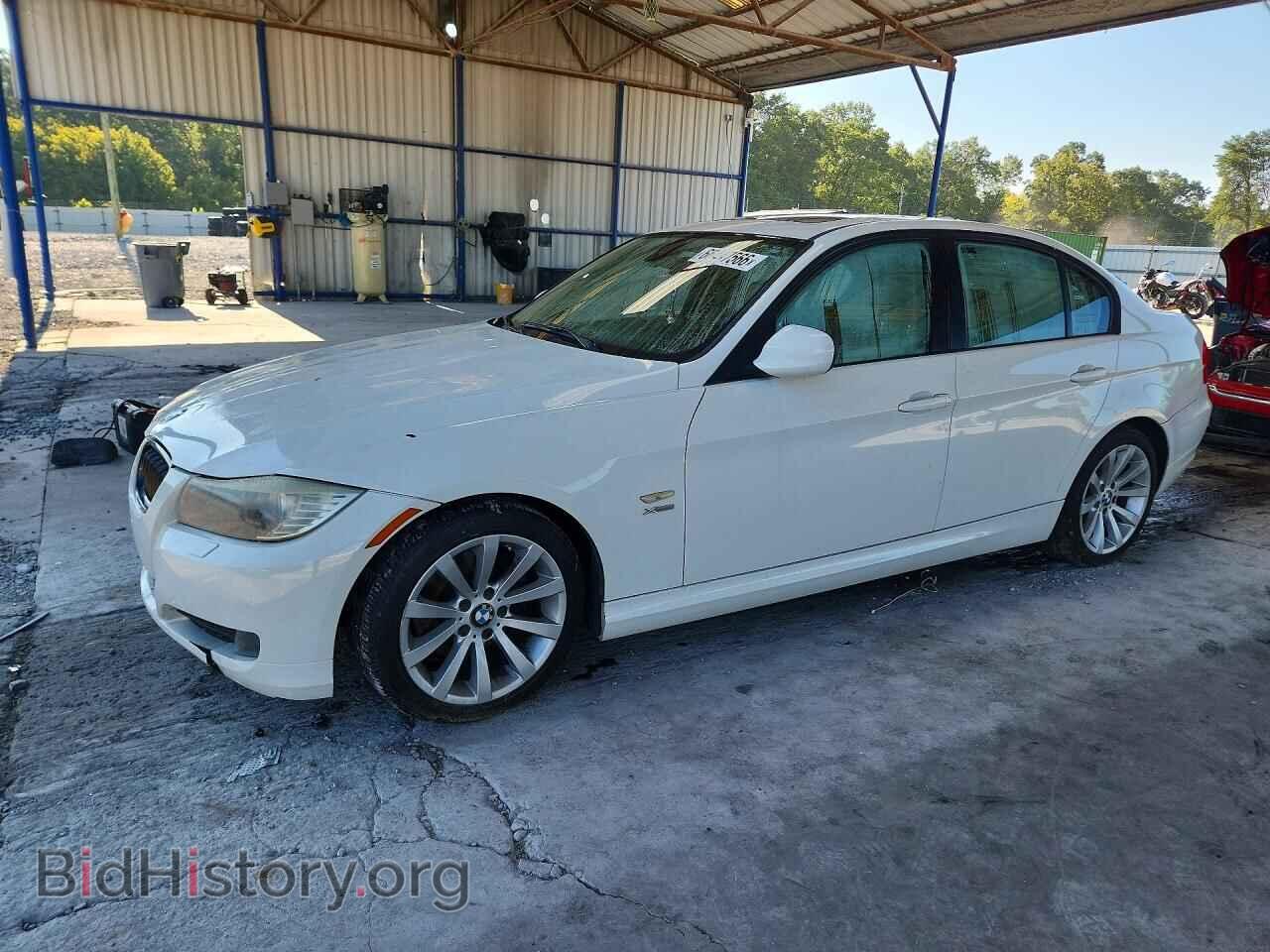 Photo WBAPK5G59BNN31336 - BMW 3 SERIES 2011