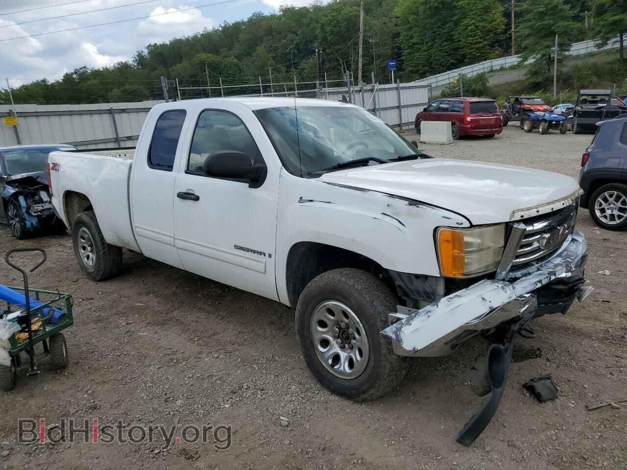 2008 GMC All Models - VIN: 1GTEK19J68Z112942 - Photo 4