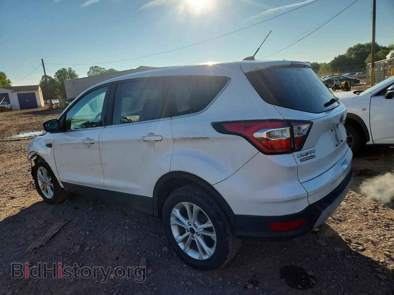 2017 FORD ESCAPE - VIN: 1FMCU0GDXHUB19216 - Photo 2