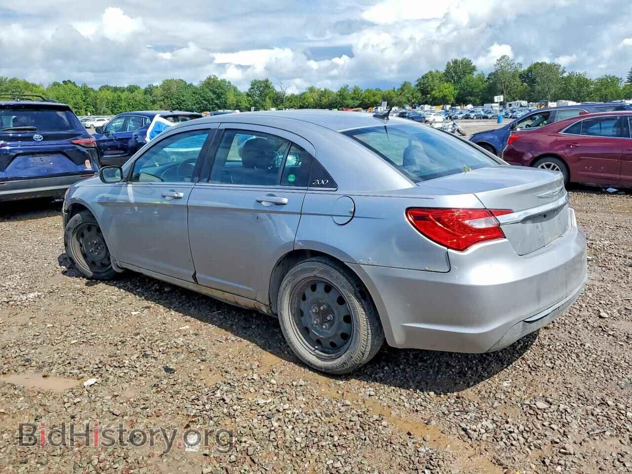 2013 CHRYSLER 200 - VIN: 1C3CCBAB1DN686532 - Photo 2
