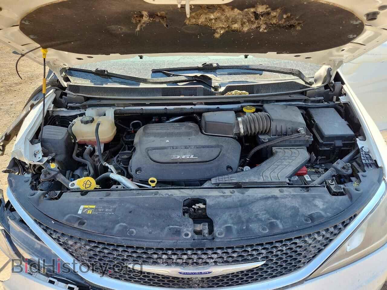 2018 CHRYSLER PACIFICA - VIN: 2C4RC1EG8JR106648 - Photo 12