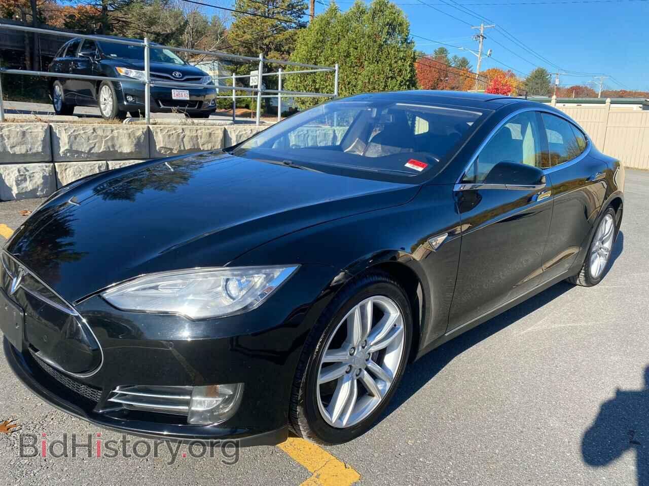 2013 TESLA MODEL S - VIN: 5YJSA1CN3DFP26588 - Фото 2