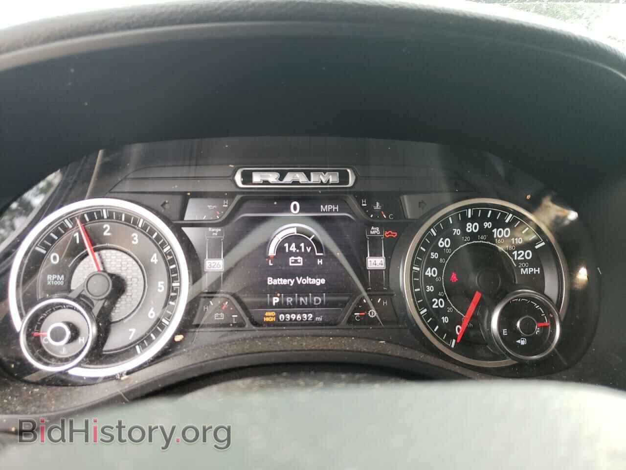 2019 RAM 1500 - VIN: 1C6SRFDT9KN906585 - Фото 9