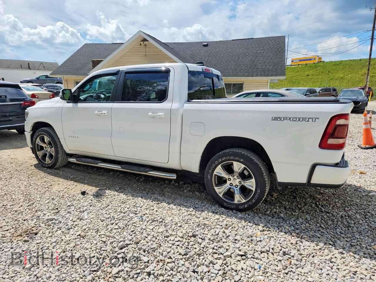 2023 RAM 1500 - VIN: 1C6SRFJT2PN520053 - Фото 2