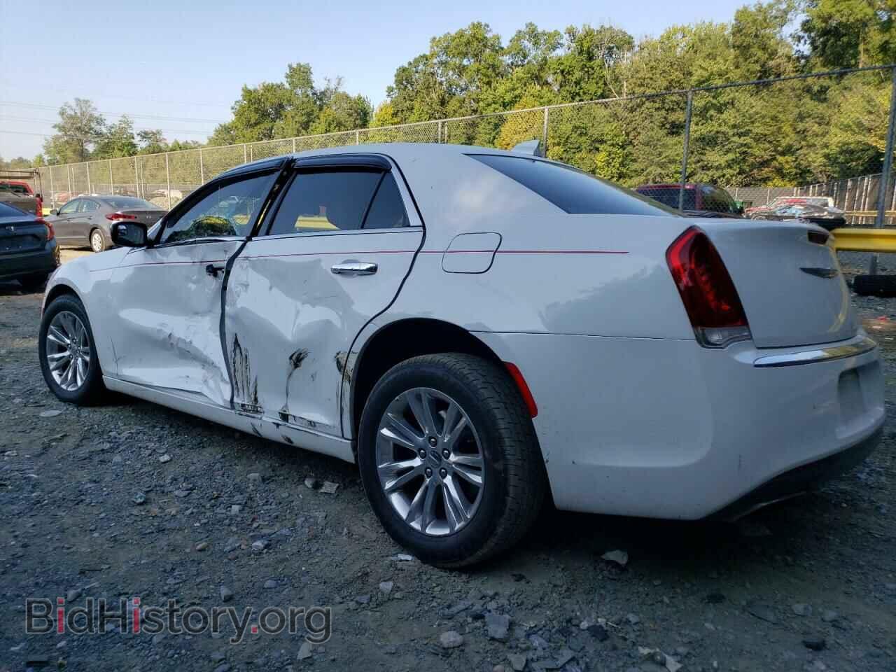 2016 CHRYSLER 300 - VIN: 2C3CCAEG8GH116606 - Фото 2