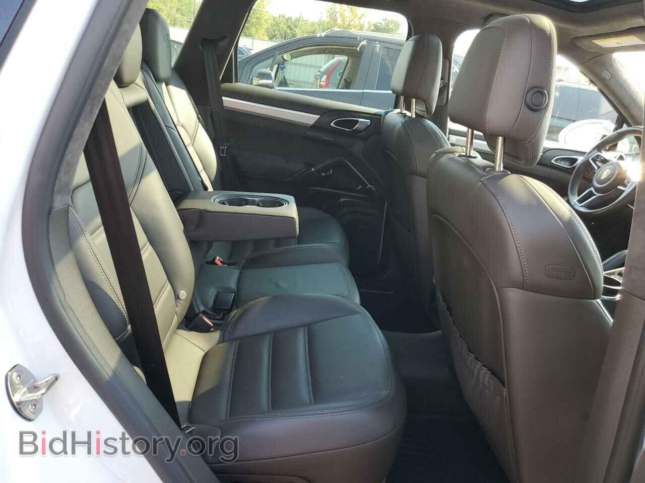 2017 PORSCHE CAYENNE - VIN: WP1AD2A27HLA80930 - Фото 11