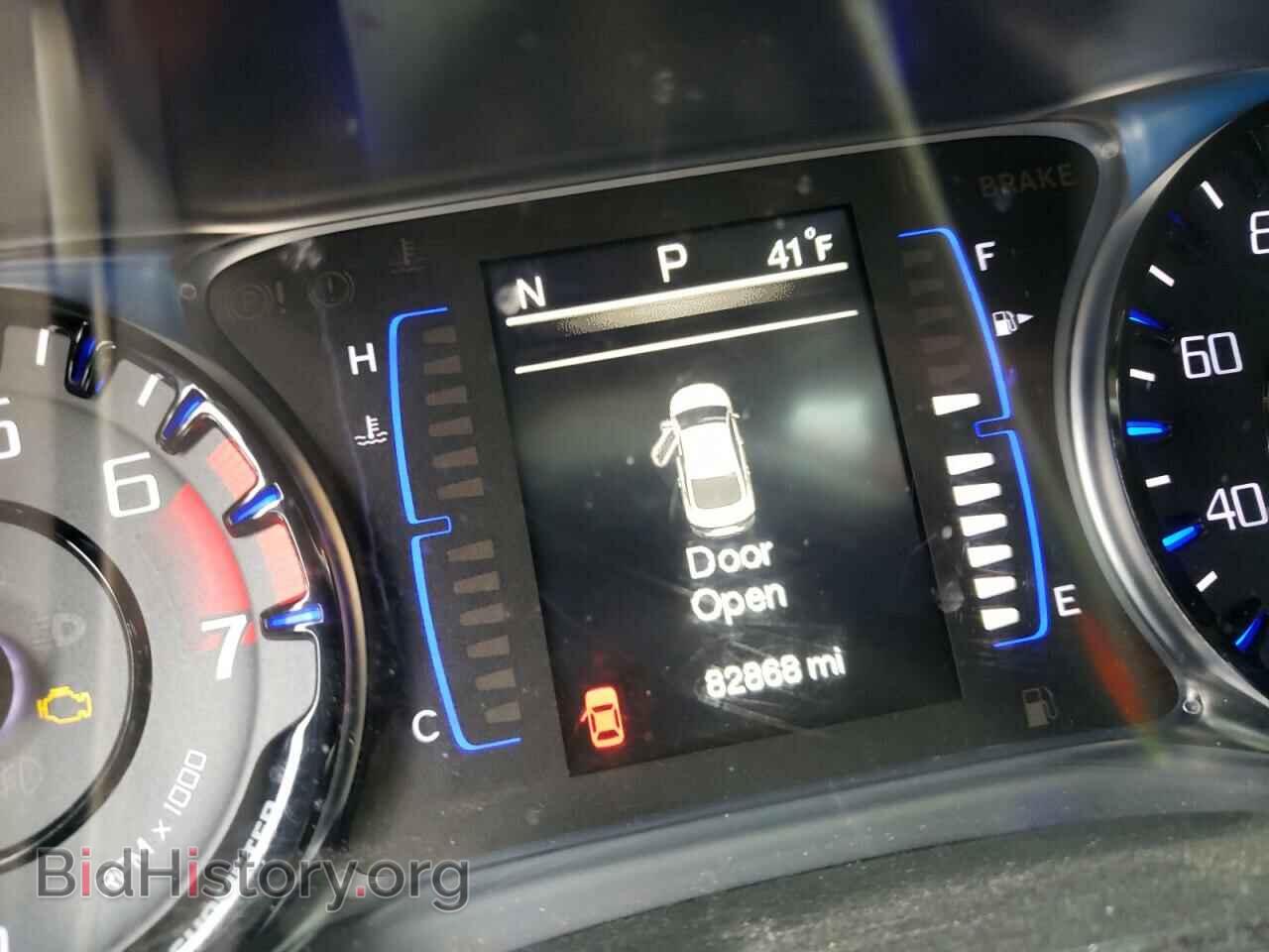 2015 CHRYSLER 200 - VIN: 1C3CCCBB2FN564219 - Photo 8