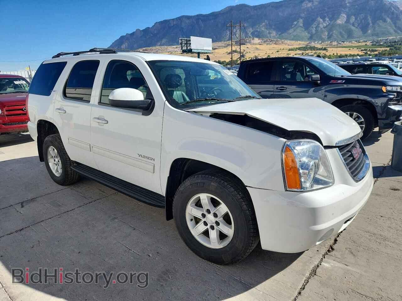2010 GMC YUKON - VIN: 1GKUKCE04AR278746 - Photo 4