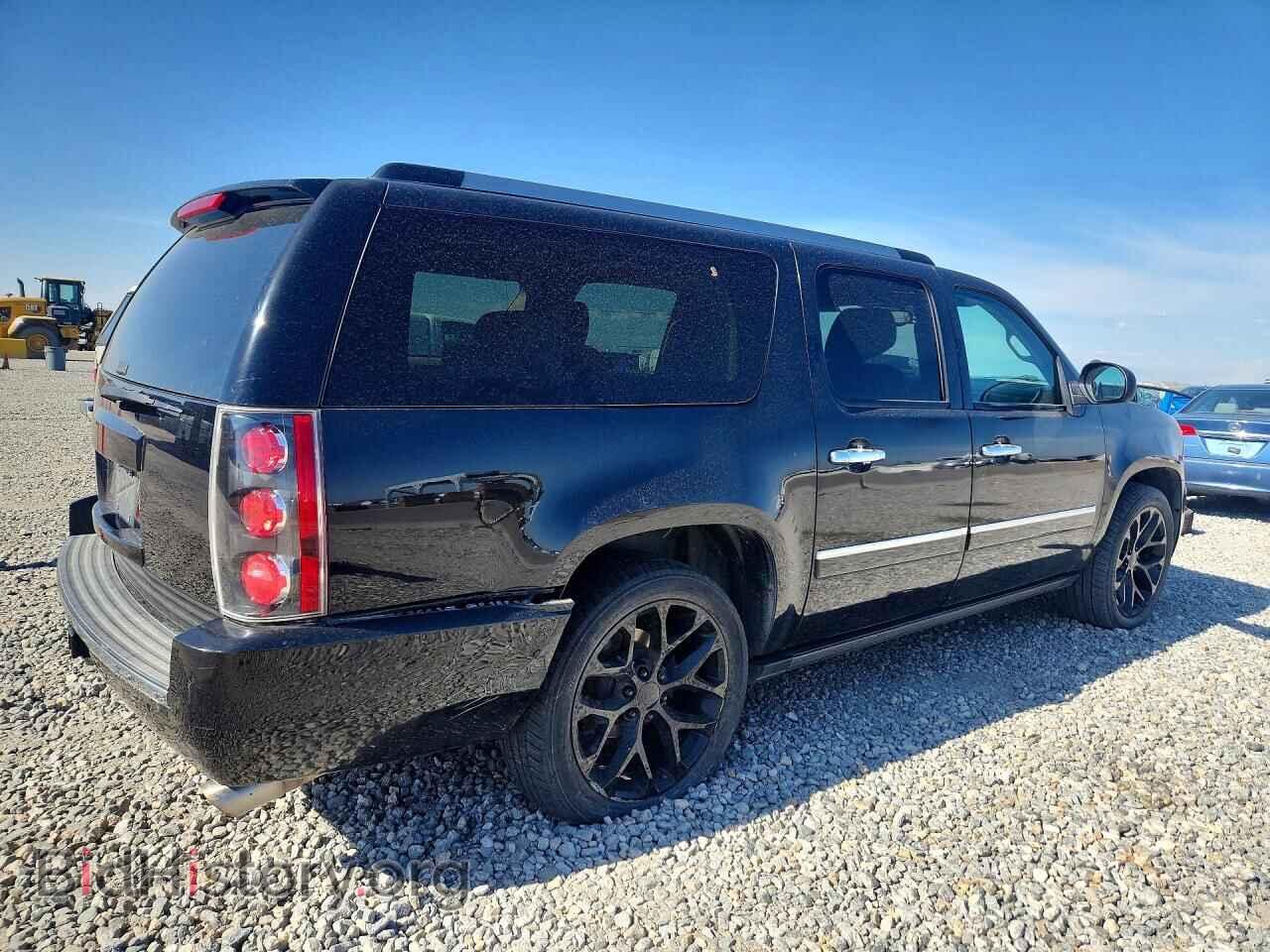 2013 GMC YUKON - VIN: 1GKS2MEF7DR227098 - Photo 3