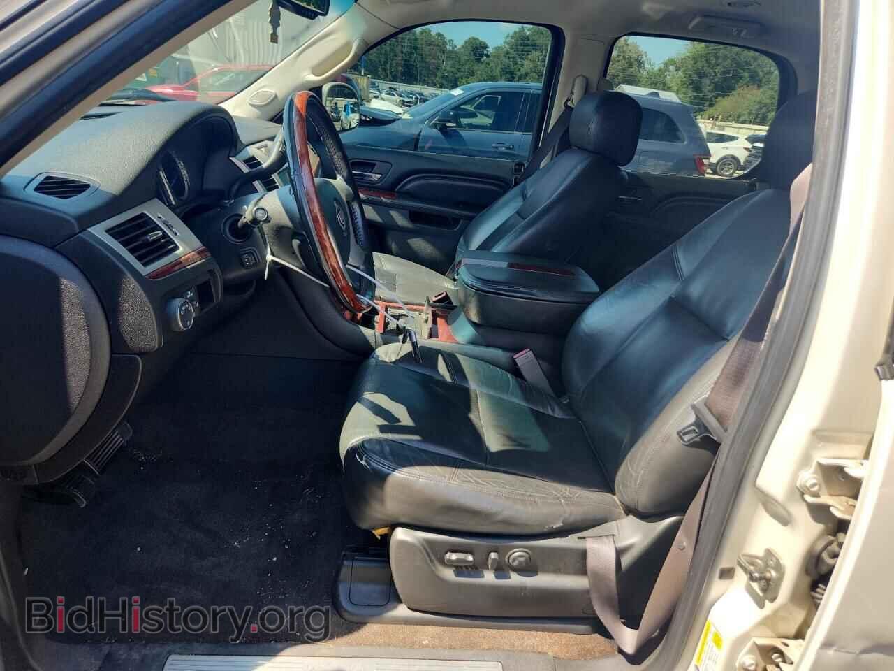 2011 CADILLAC ESCALADE - VIN: 1GYS3AEF4BR248196 - Фото 7
