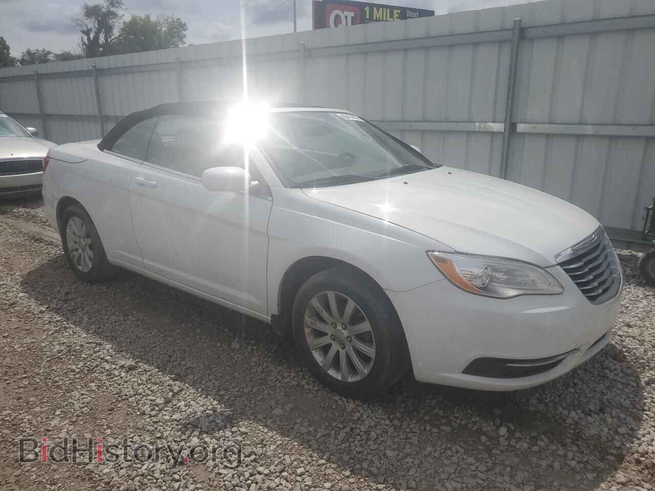 2012 CHRYSLER 200 - VIN: 1C3BCBEB6CN218347 - Фото 4