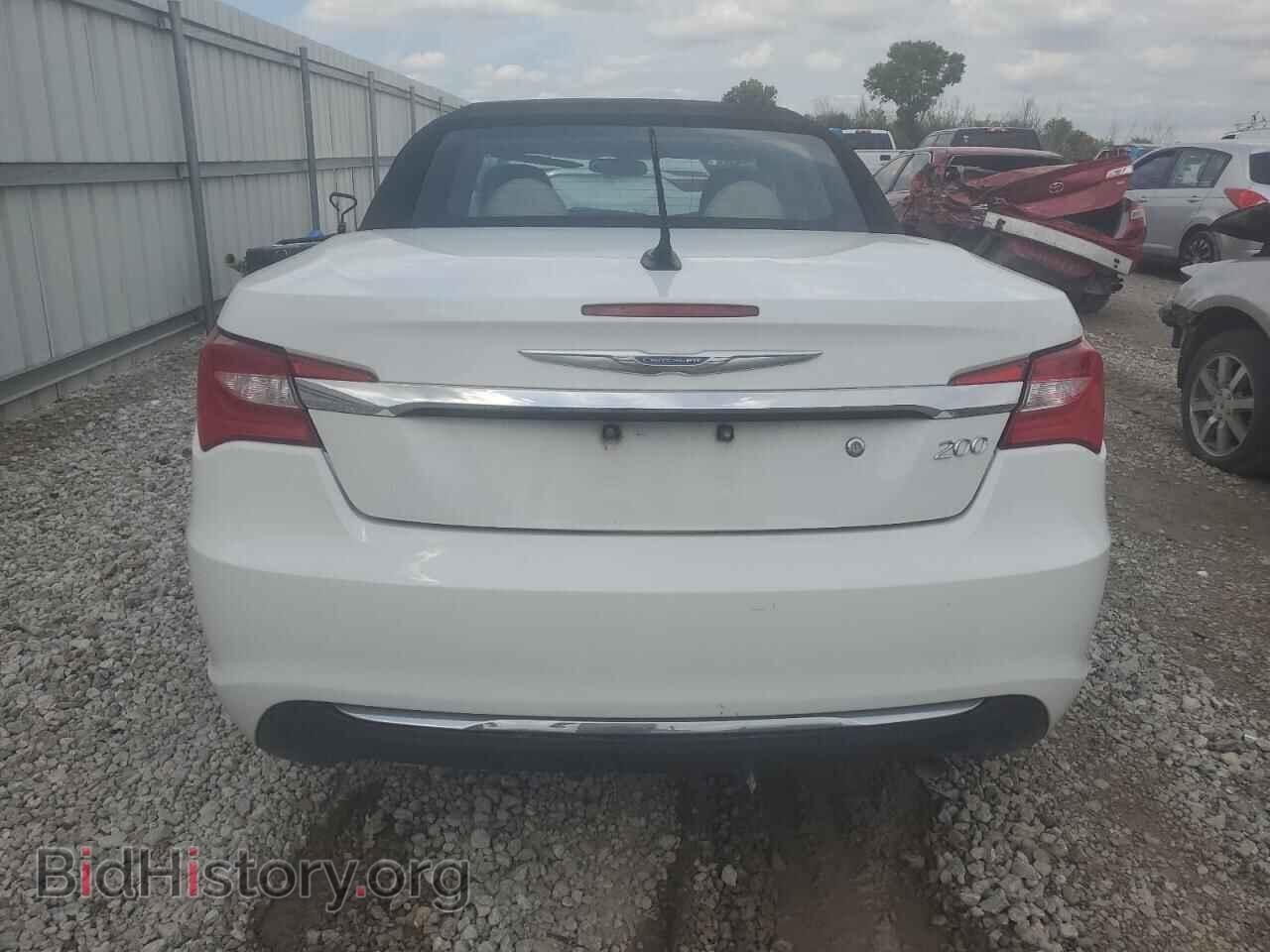 2012 CHRYSLER 200 - VIN: 1C3BCBEB6CN218347 - Фото 6