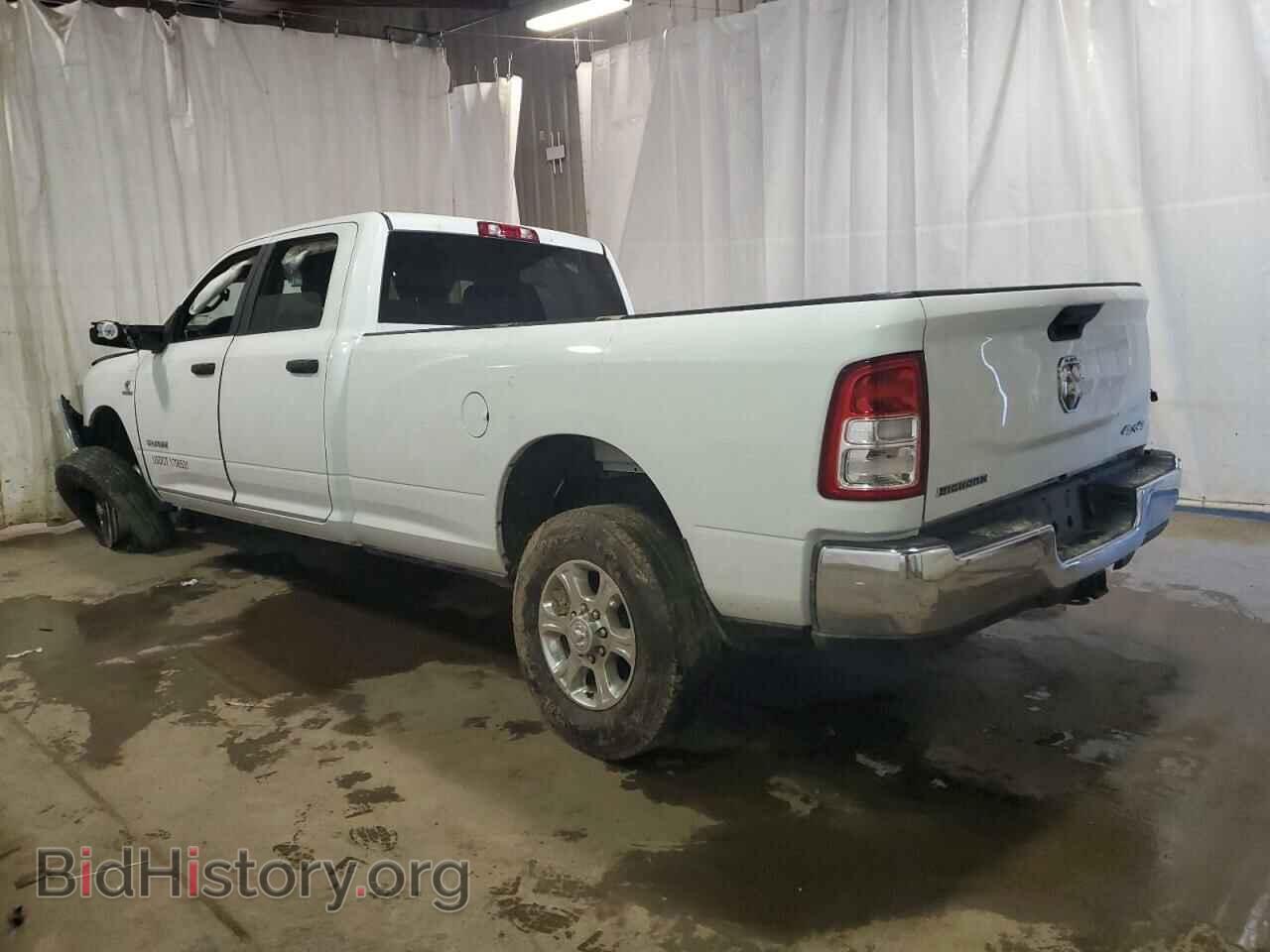 2023 RAM 3500 - VIN: 3C63R3HL2PG541809 - Photo 2