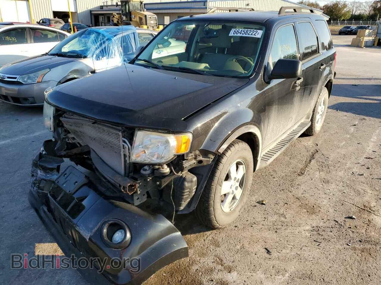 2011 FORD ESCAPE - VIN: 1FMCU0D72BKA93485 - Фото 2