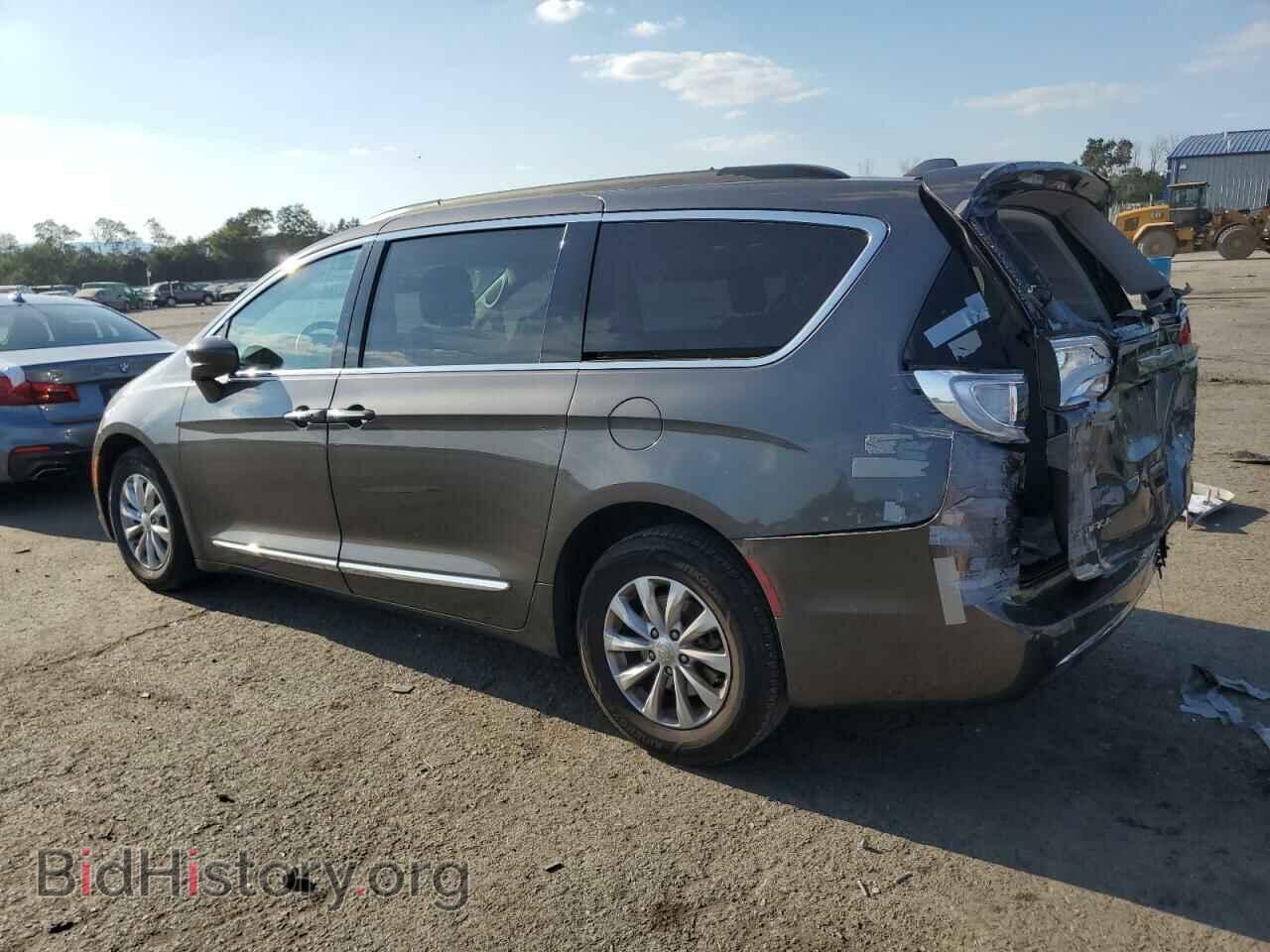 2017 CHRYSLER PACIFICA - VIN: 2C4RC1BG2HR584367 - Фото 2
