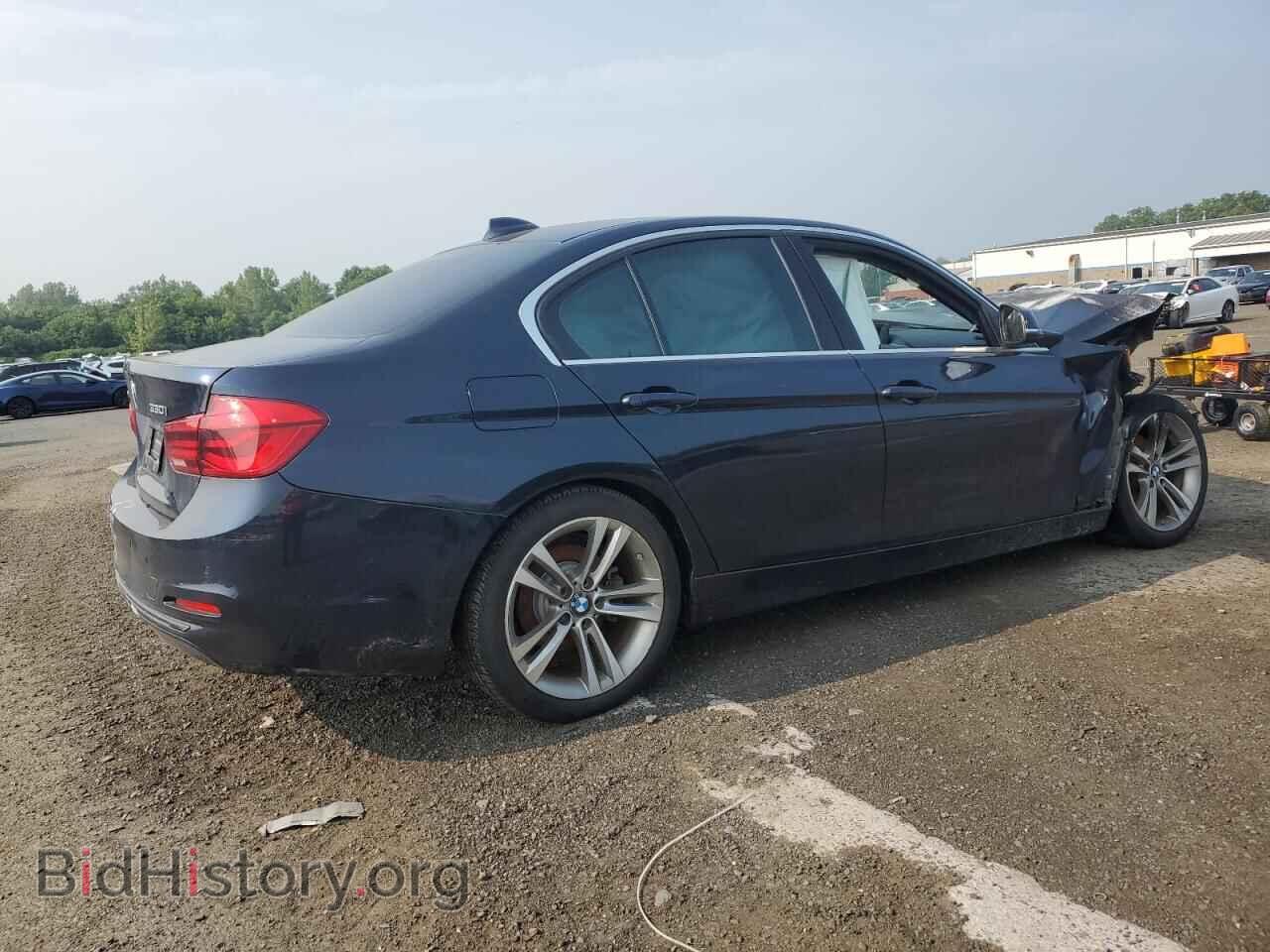 2017 BMW 3 SERIES - VIN: WBA8D9G39HNU63374 - Фото 3