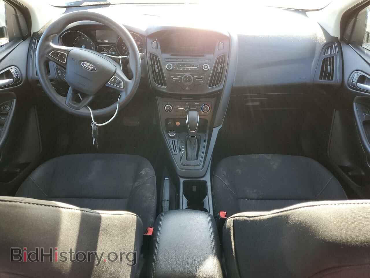 2017 FORD FOCUS - VIN: 1FADP3F2XHL271512 - Фото 8