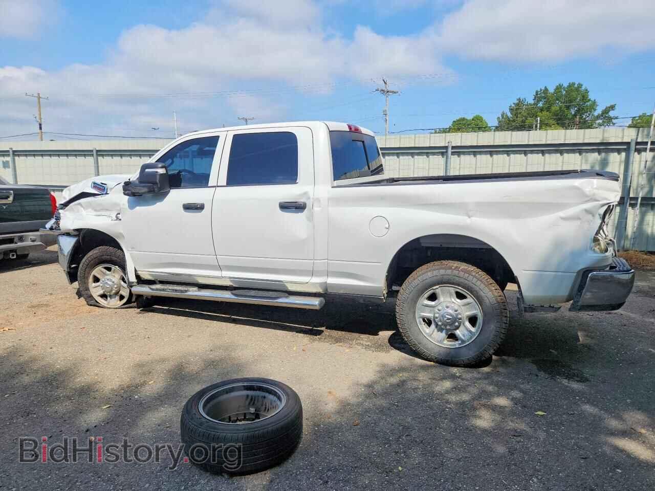 2024 RAM 2500 - VIN: 3C6UR5CL0RG102893 - Photo 2