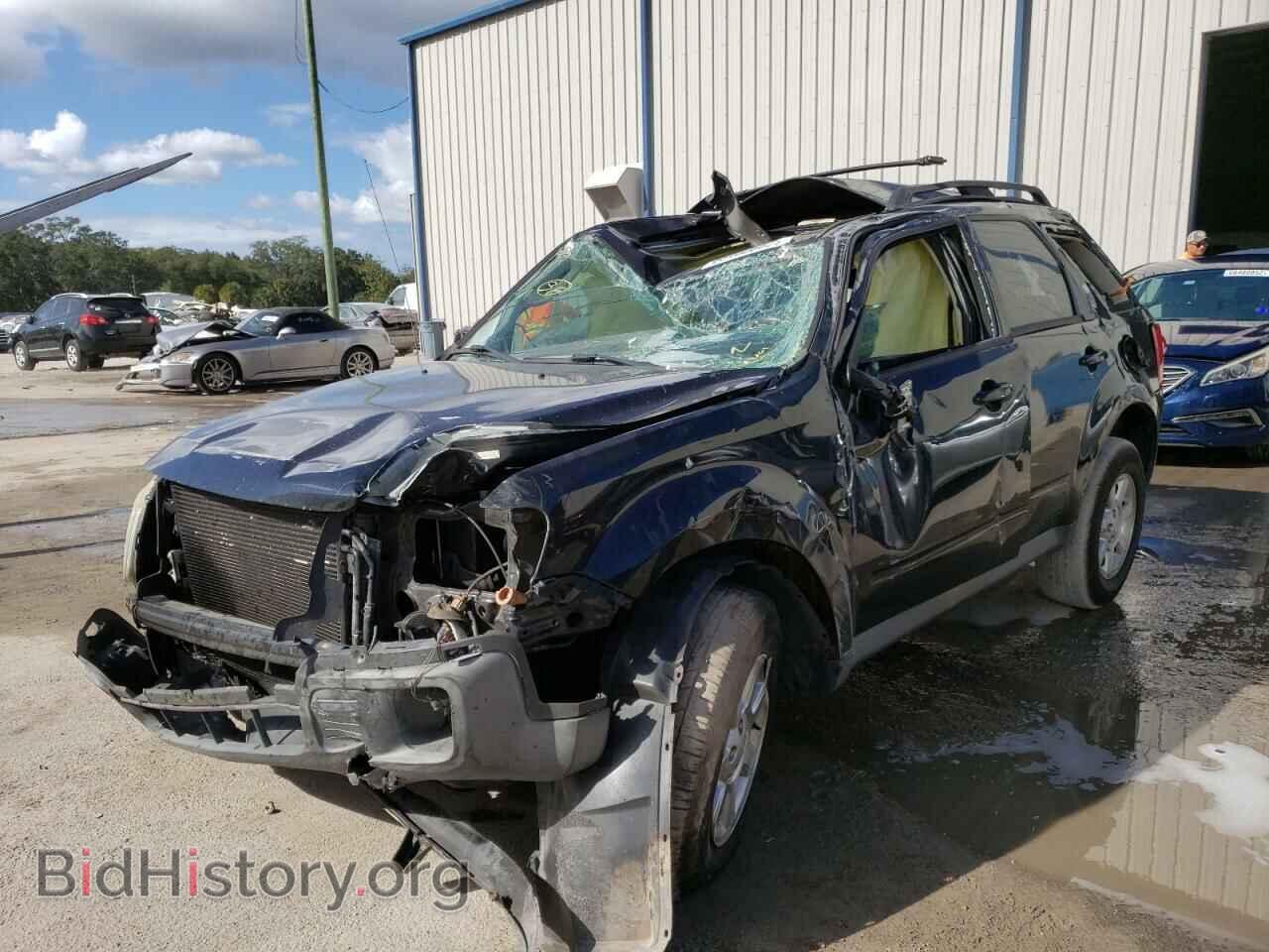 2009 MAZDA TRIBUTE - VIN: 4F2CZ06G49KM03195 - Фото 2