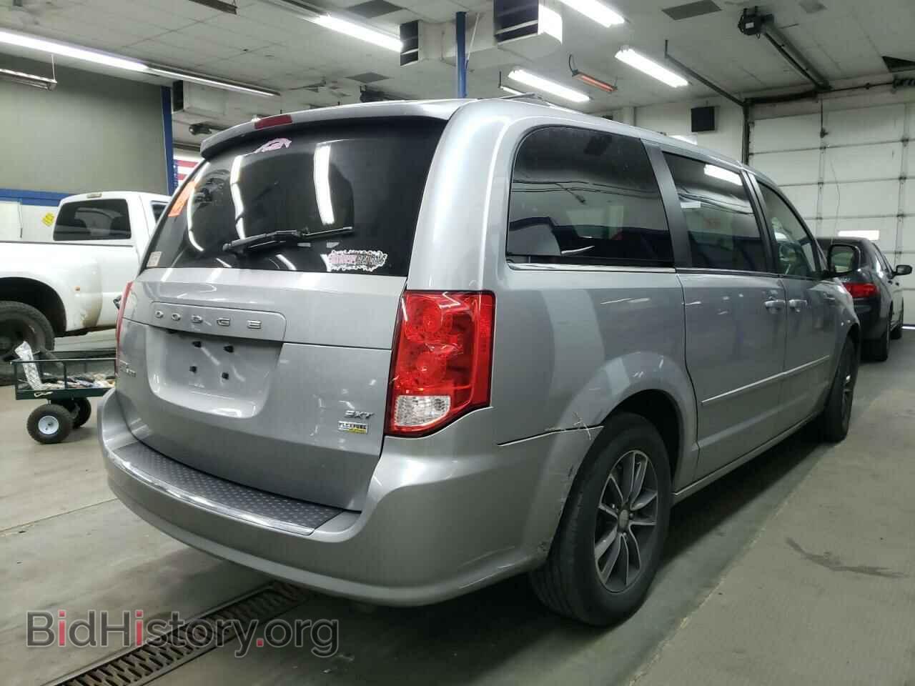 2017 DODGE CARAVAN - VIN: 2C4RDGCG9HR857660 - Фото 4