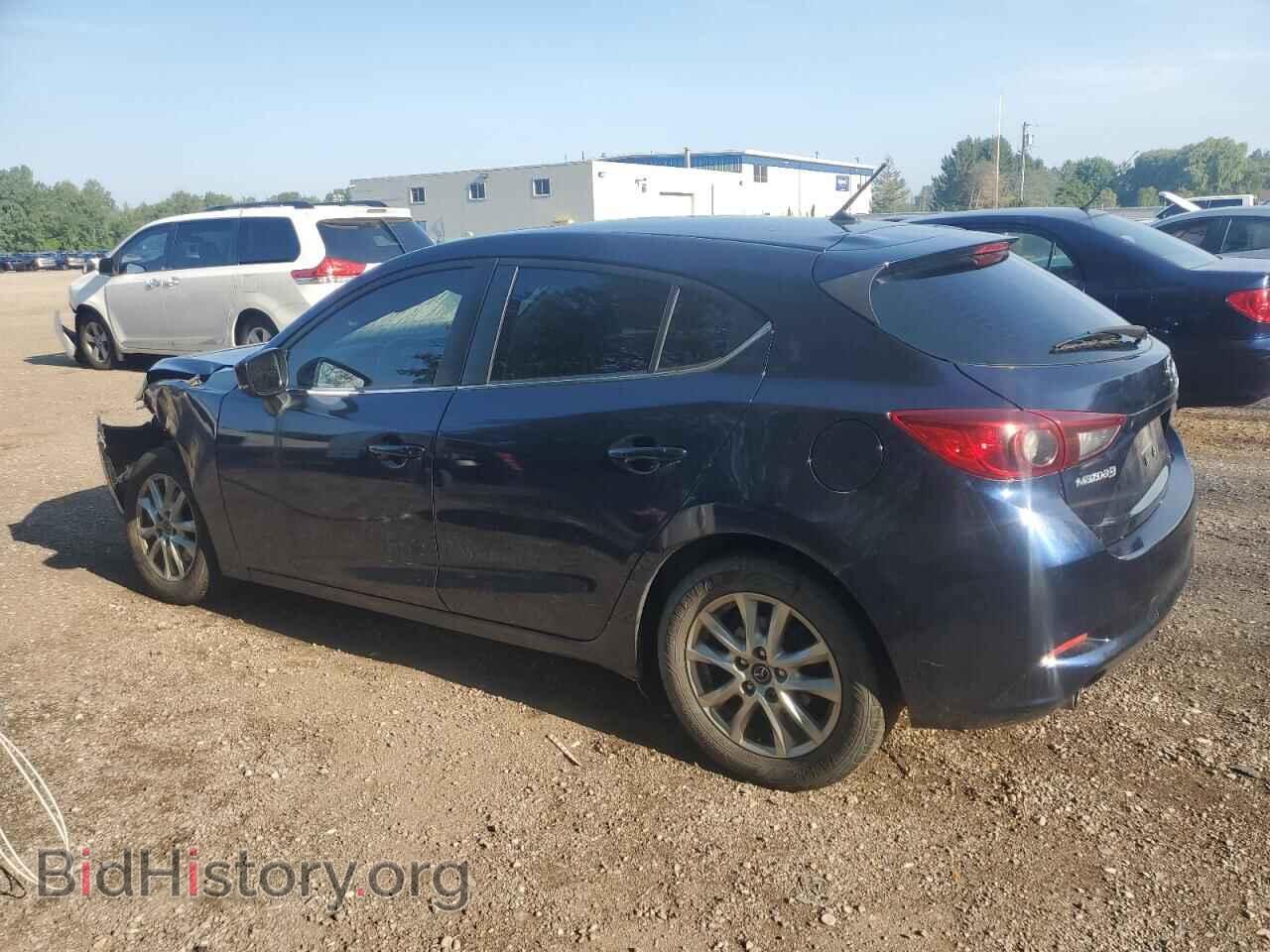2018 MAZDA 3 - VIN: 3MZBN1L74JM223677 - Фото 2