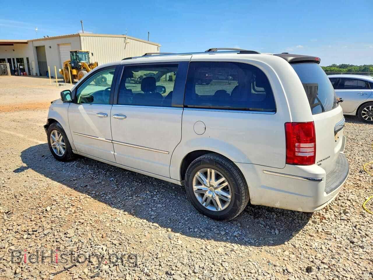 2010 CHRYSLER MINIVAN - VIN: 2A4RR7DXXAR495595 - Фото 2