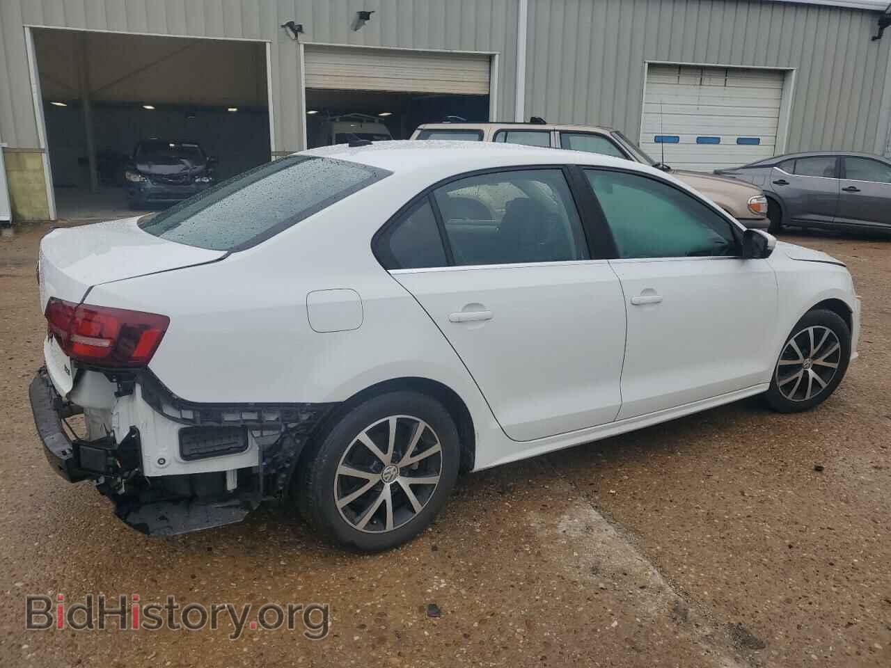 2017 VOLKSWAGEN JETTA - VIN: 3VWDB7AJ2HM402877 - Фото 3