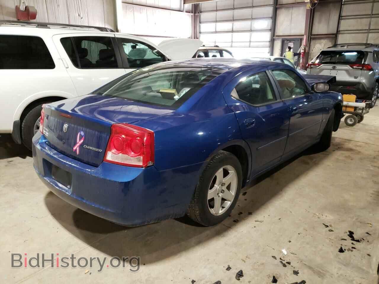 2010 DODGE CHARGER - VIN: 2B3CA4CD8AH219495 - Фото 4