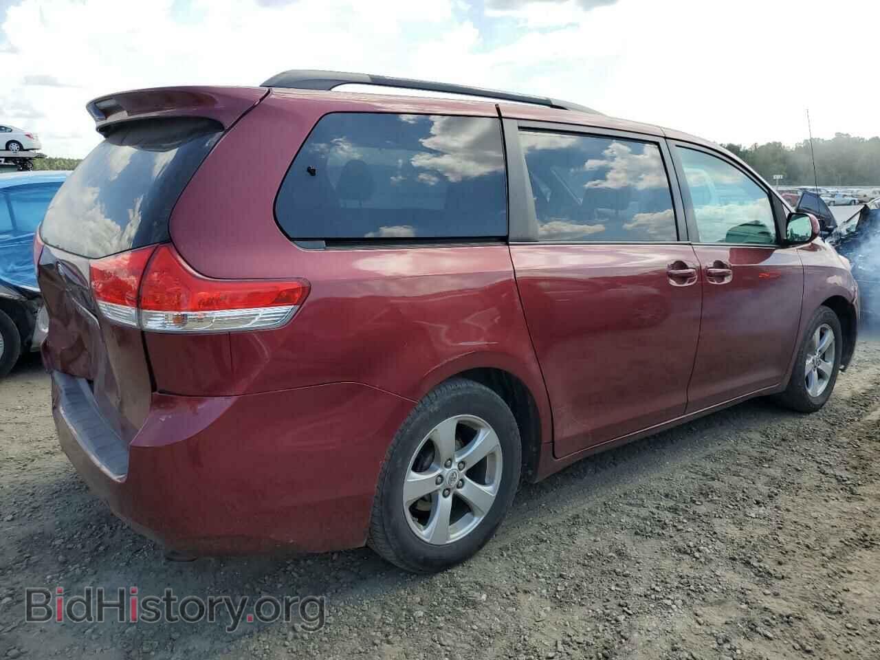 2011 TOYOTA All Models - VIN: 5TDKK3DC1BS041813 - Фото 3