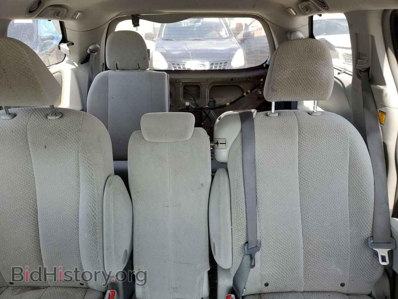 2011 TOYOTA All Models - VIN: 5TDKK3DC1BS041813 - Фото 10