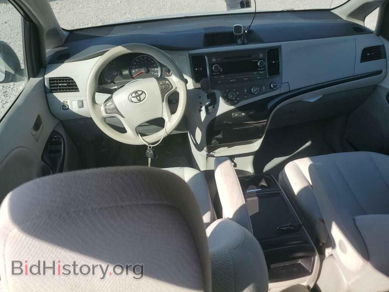 2012 TOYOTA All Models - VIN: 5TDKK3DC0CS207451 - Фото 8