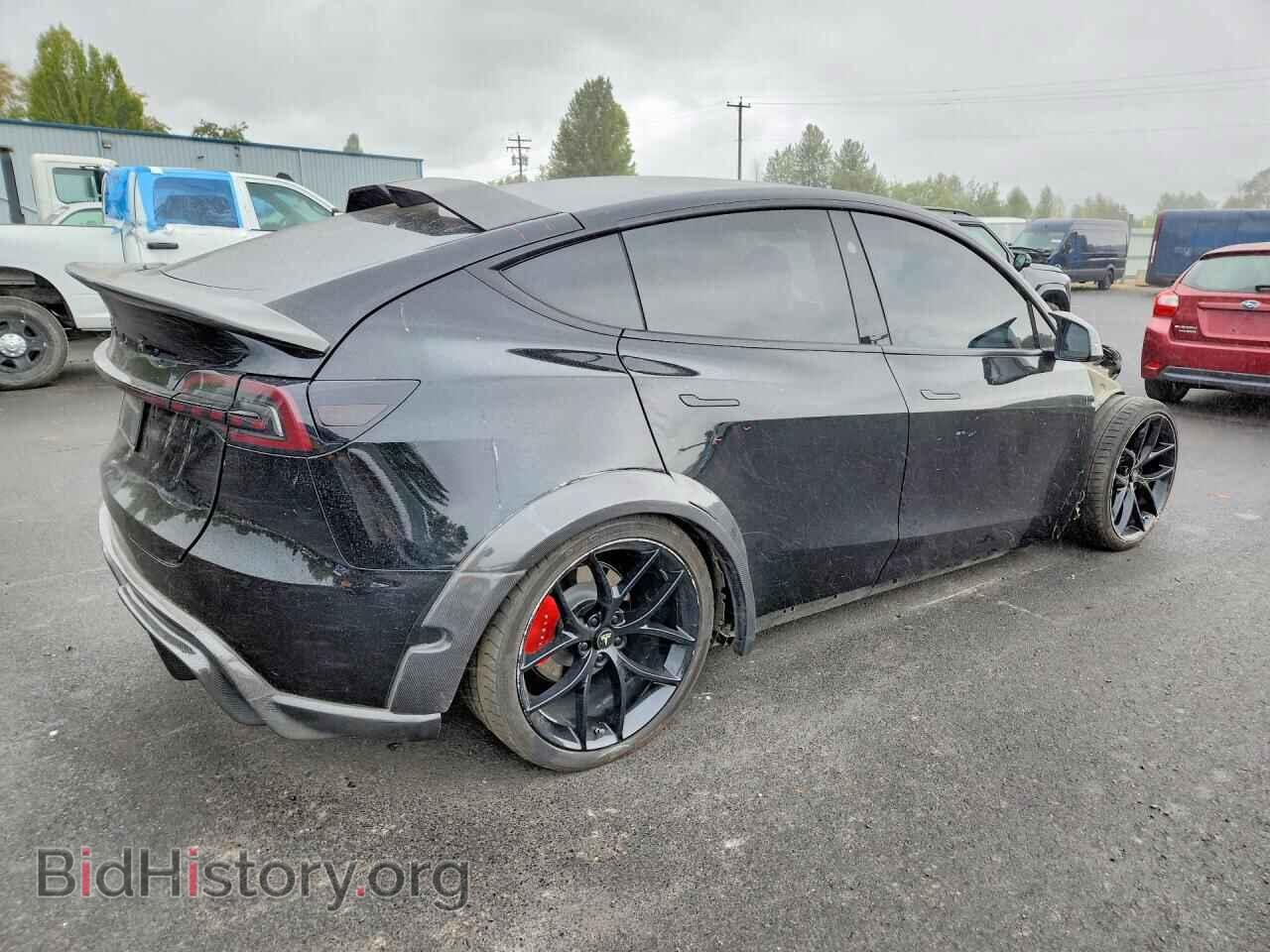 2023 TESLA MODEL Y - VIN: 7SAYGDEF7PF813708 - Photo 3