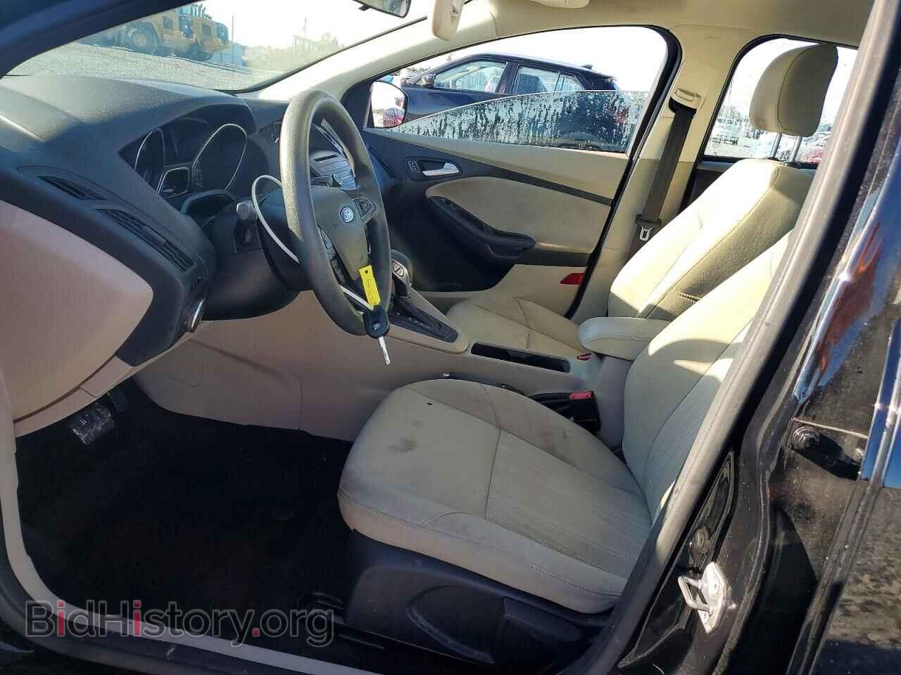 2017 FORD FOCUS - VIN: 1FADP3F2XHL275107 - Photo 7