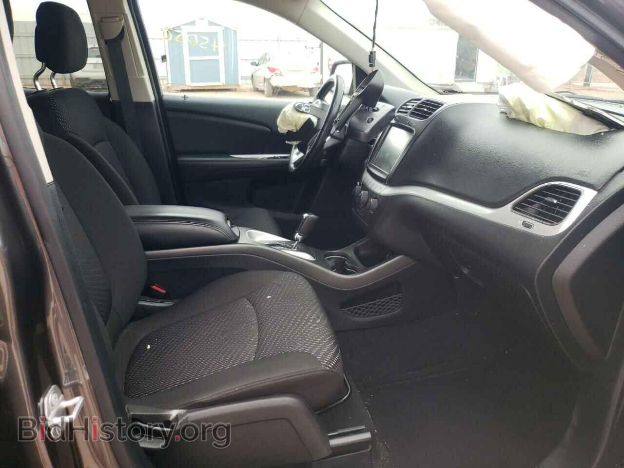 2019 DODGE JOURNEY - VIN: 3C4PDCBB9KT860102 - Фото 5
