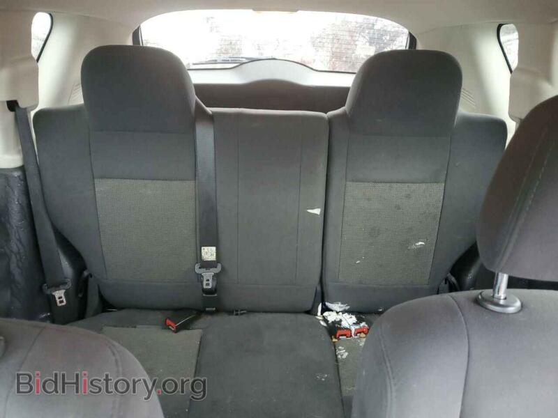 2011 Jeep COMPASS (VIN 1J4NF1FB7BD252059) — фото 10 из 13