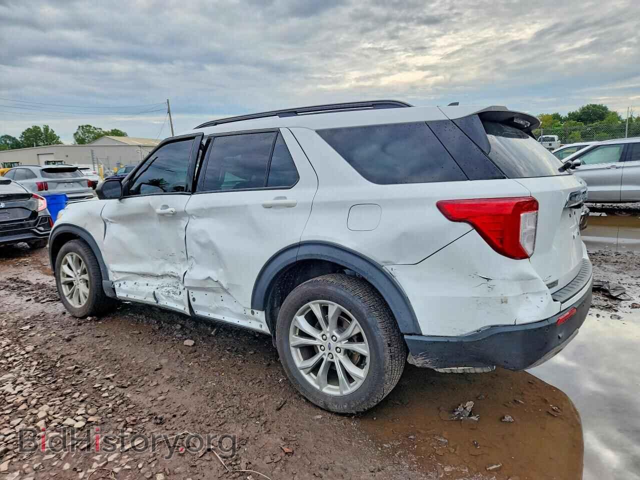 2021 FORD EXPLORER - VIN: 1FMSK8DH8MGA67018 - Photo 2