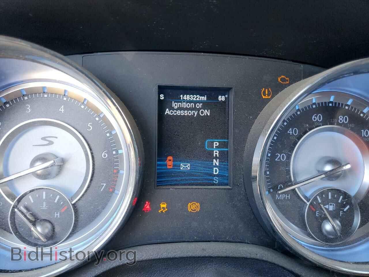 2014 CHRYSLER 300 - VIN: 2C3CCABGXEH232729 - Фото 9