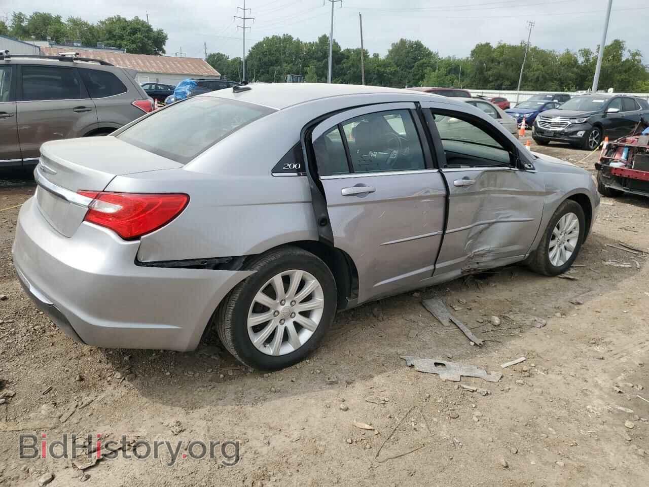 2014 CHRYSLER 200 - VIN: 1C3CCBBB2EN194964 - Фото 3