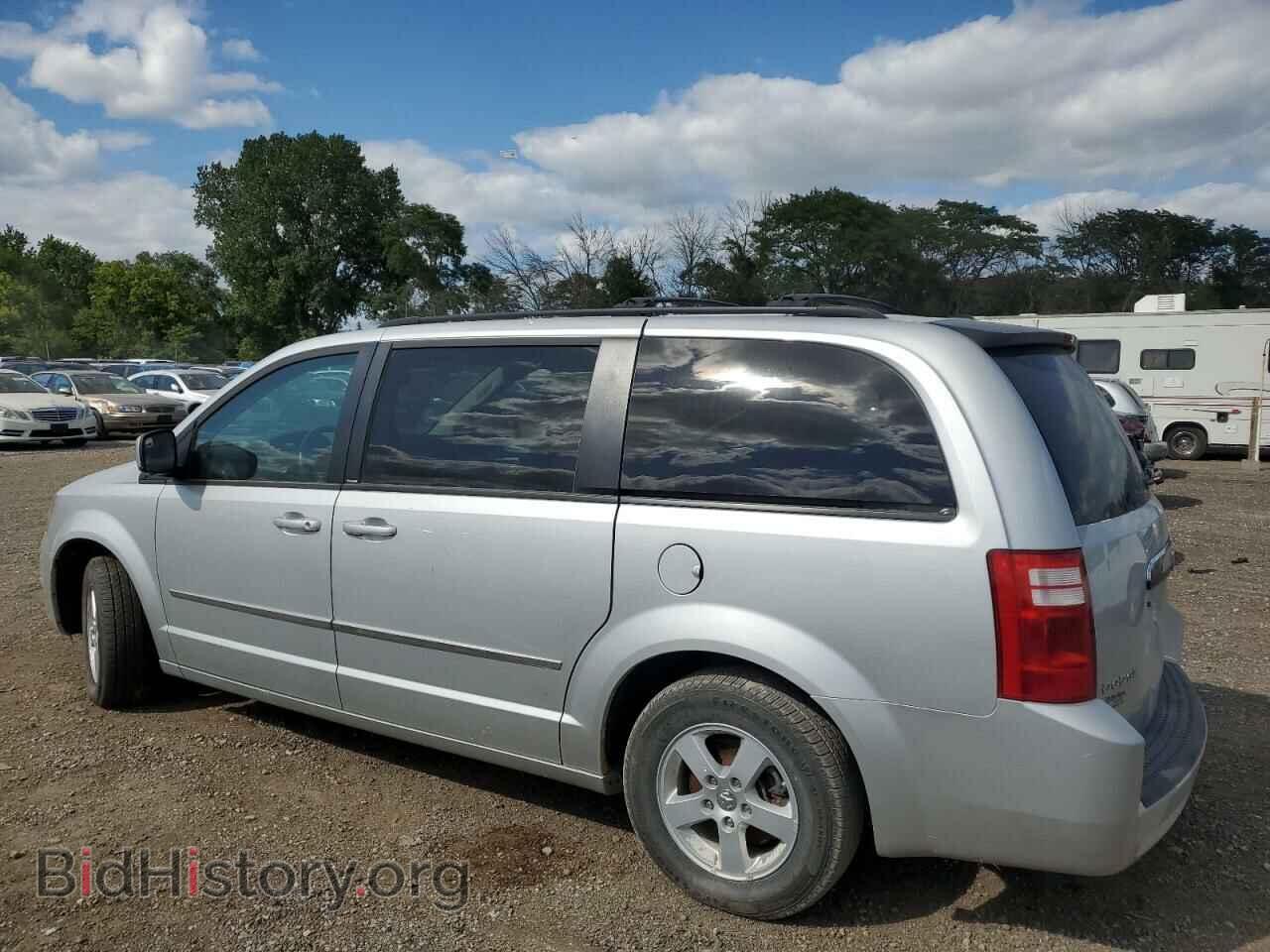 2010 DODGE CARAVAN - VIN: 2D4RN5D1XAR297149 - Фото 2