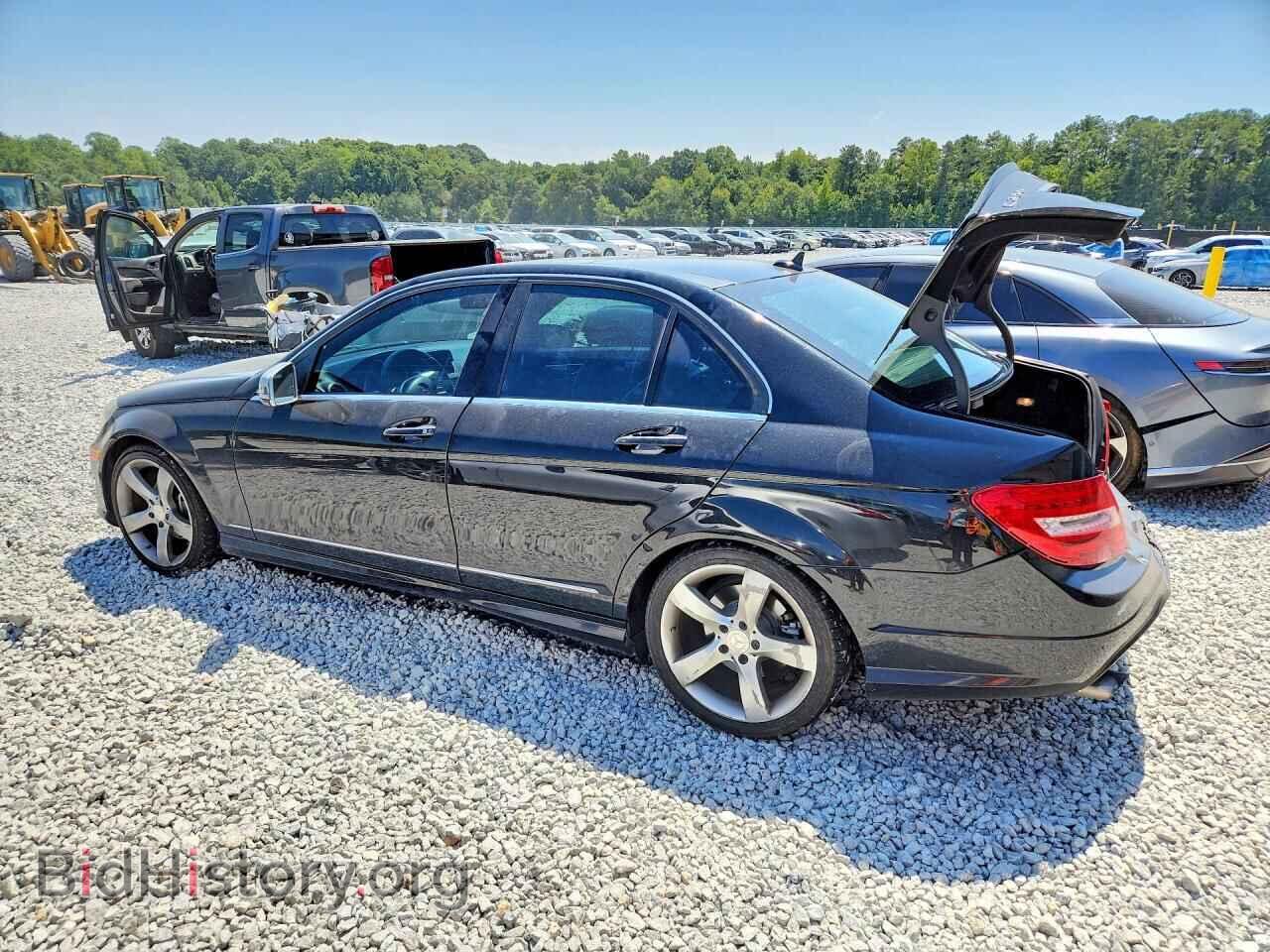 2014 MERCEDES-BENZ C-CLASS - VIN: WDDGF4HBXEA965093 - Фото 2