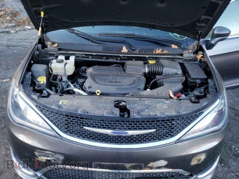 2020 Chrysler PACIFICA (VIN 2C4RC1BG3LR101655) — фото 7 из 10