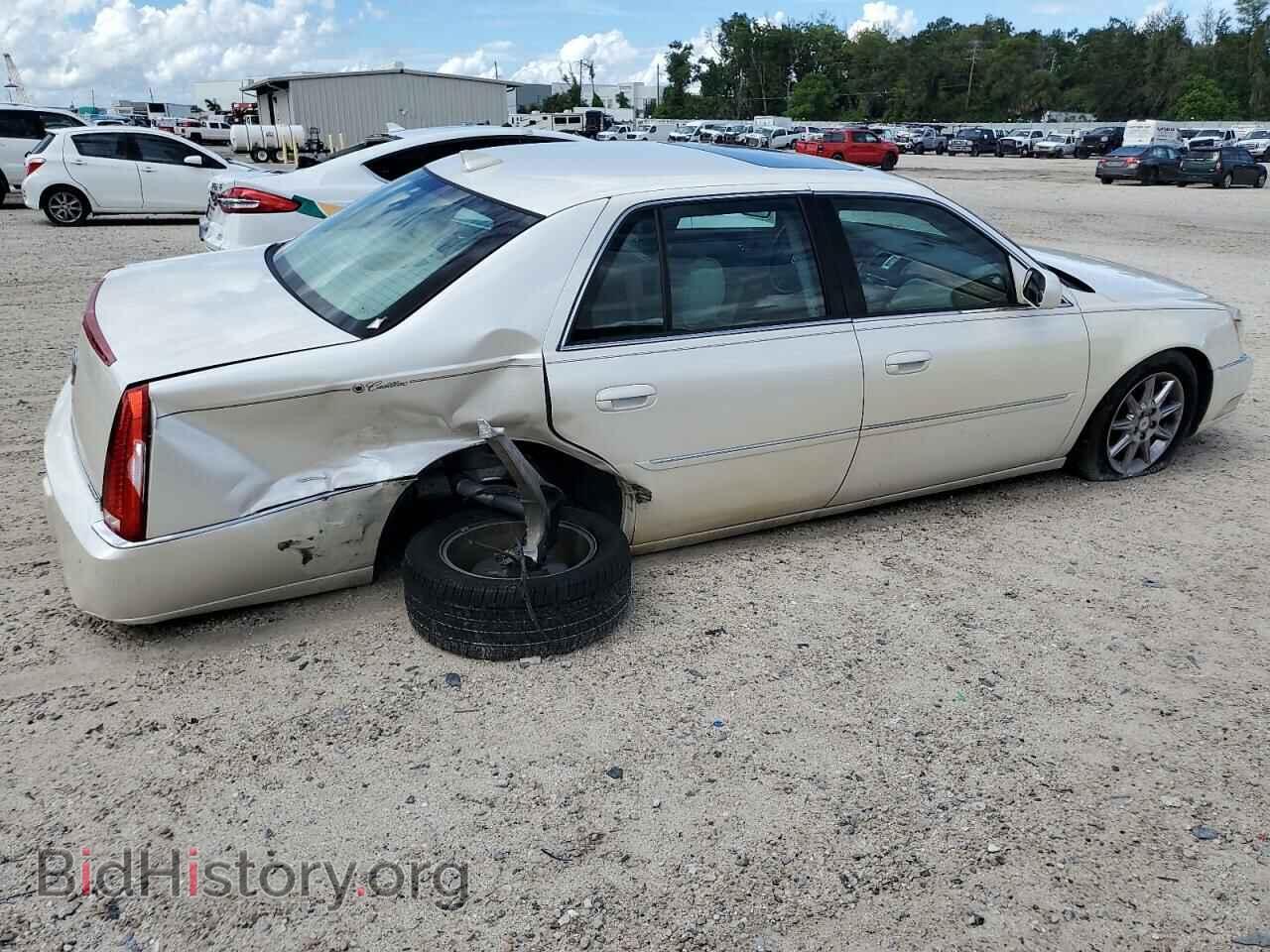 2011 CADILLAC DTS - VIN: 1G6KD5E69BU135533 - Фото 3