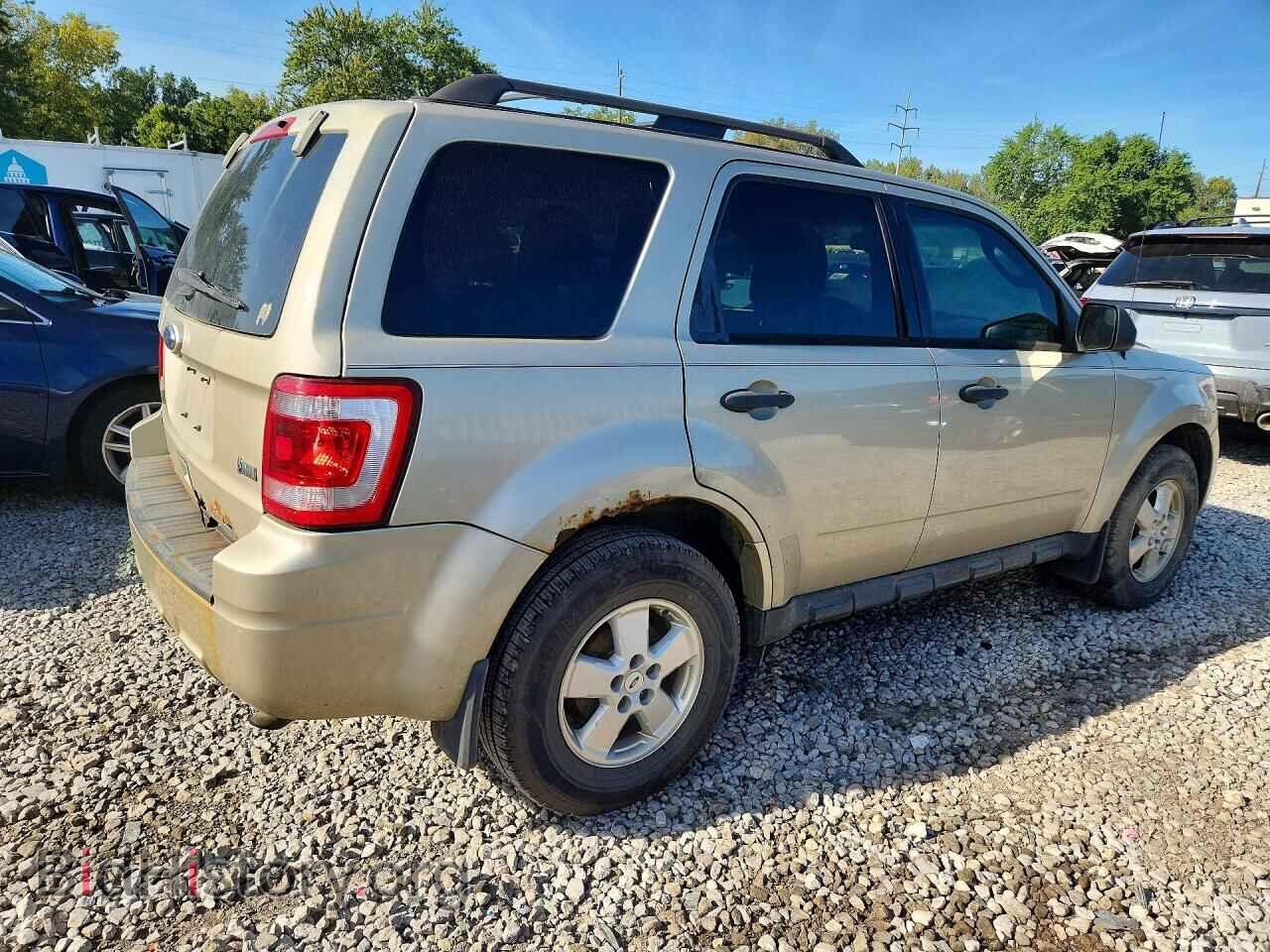 2012 FORD ESCAPE - VIN: 1FMCU9DG6CKA73987 - Photo 3