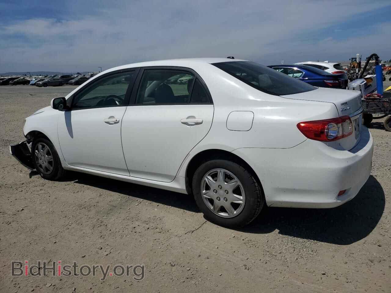 2011 TOYOTA COROLLA - VIN: JTDBU4EE4B9158297 - Фото 2