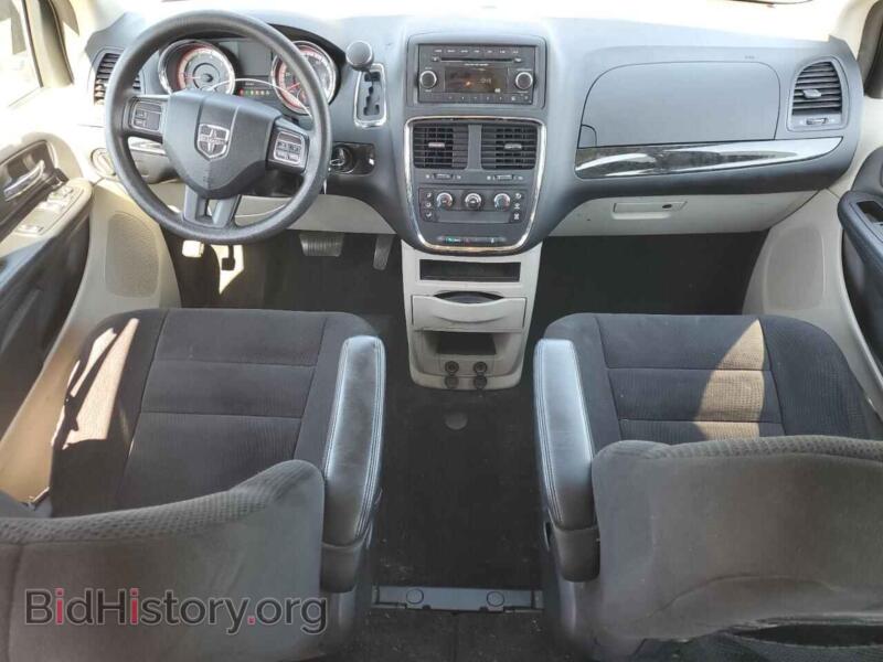 2014 Dodge CARAVAN (VIN 2C4RDGBG4ER473847) — photo 8 of 13