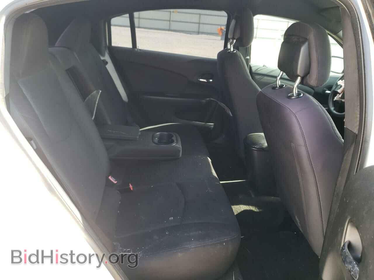 2012 CHRYSLER 200 - VIN: 1C3CCBAB4CN244701 - Фото 6