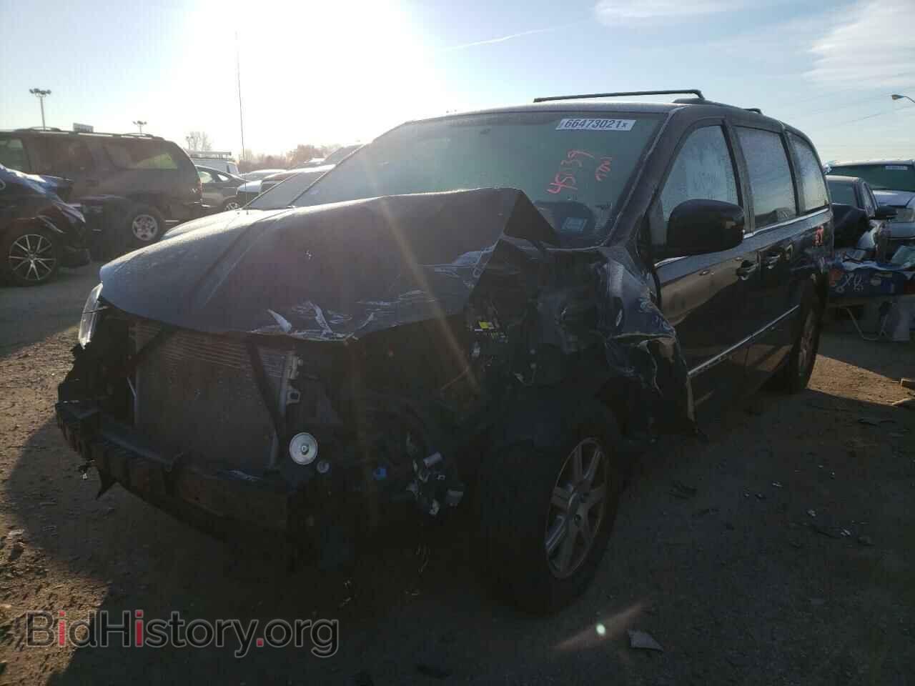 2011 CHRYSLER MINIVAN - VIN: 2A4RR5DG2BR687406 - Photo 2