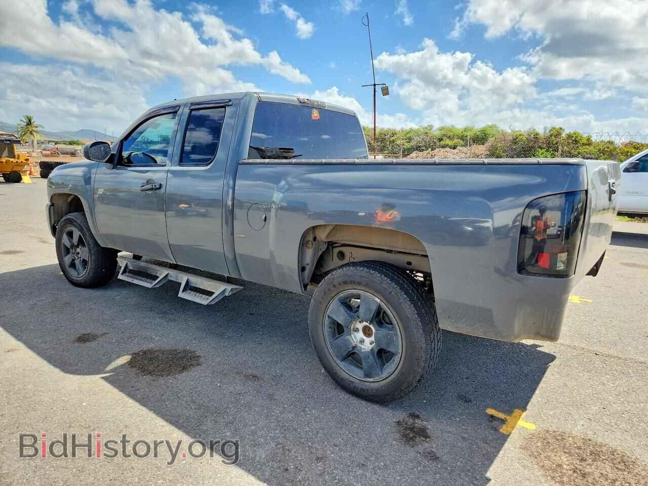 2011 CHEVROLET SILVERADO - VIN: 1GCRCSE04BZ340821 - Фото 2